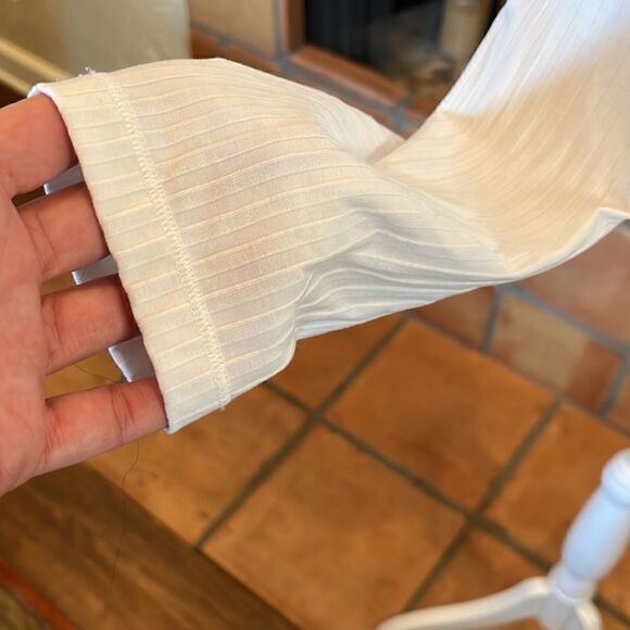 Athleta striped, white, long-sleeved, turtleneck top, L! - Picture 5 of 9